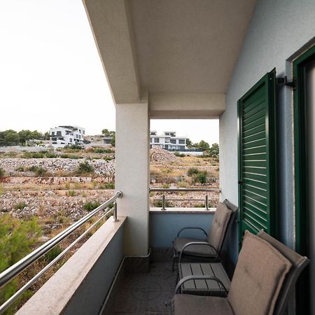 Sunny Beach Apartments Sibenik Bagian luar foto