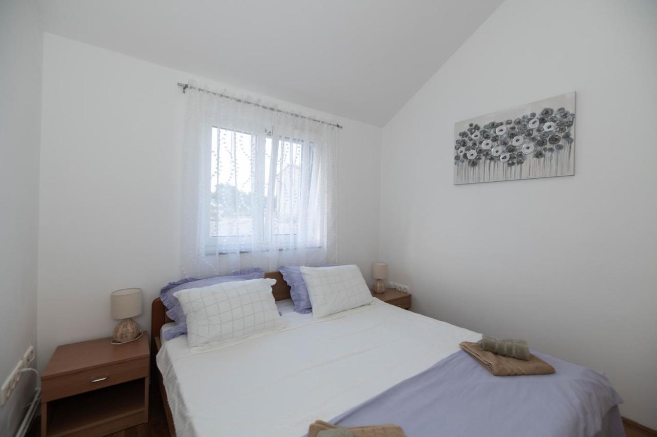 Sunny Beach Apartments Sibenik Bagian luar foto